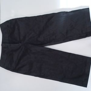 Women's capris size 8 black